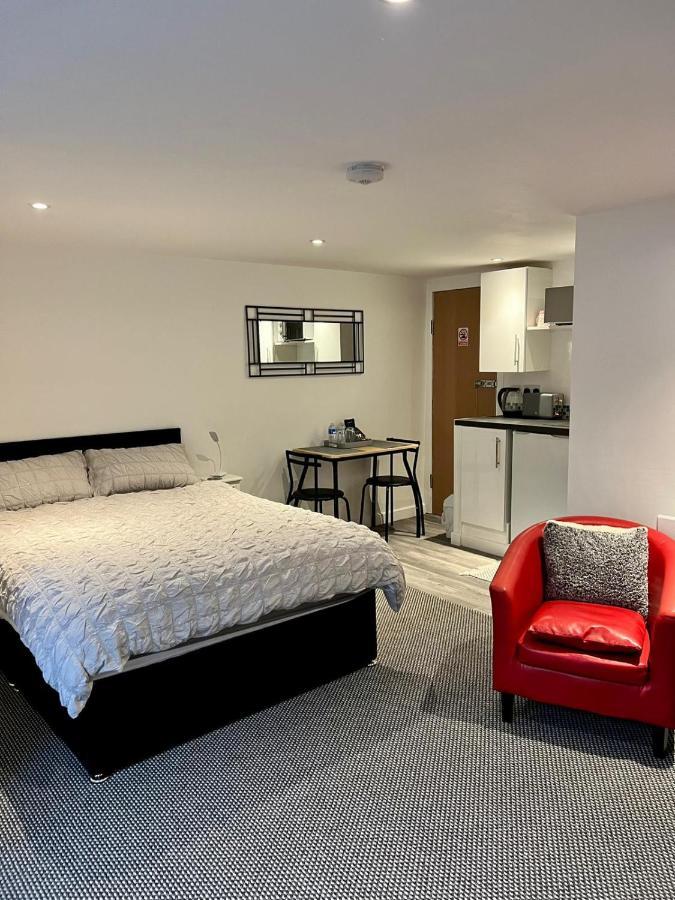 Basement Studio By The Bay Hotel Моркамб Екстериор снимка